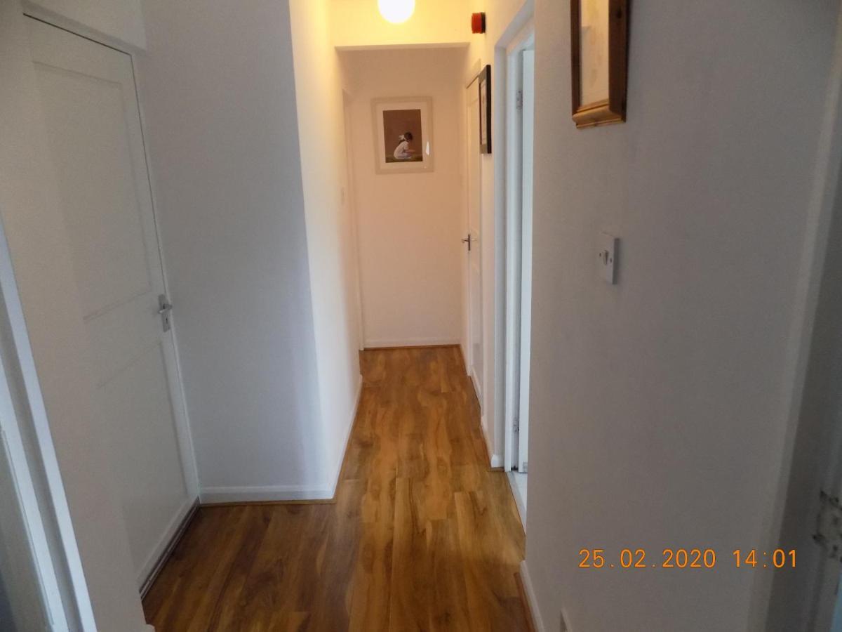 ווינדרמר Oakdene Apartments מראה חיצוני תמונה